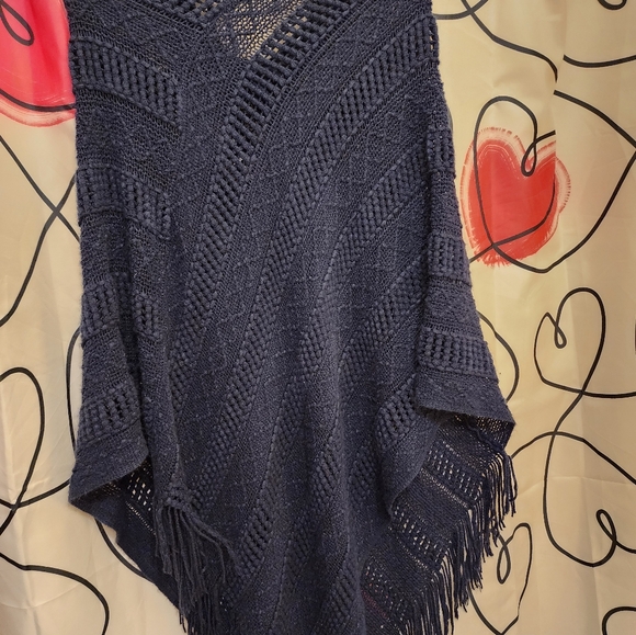 Poncho Tasseled Knit Navy So Cute - Picture 6 of 6